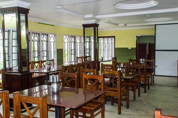 Dhanyasree Inn